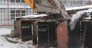 Снос гаража и вывоз мусора в Лангепасе - Быстро и качественно от Сварной-Лнг от 2114 рублей