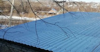 Демонтаж поликарбоната с крыши в Лангепасе - услуги по доступной цене от 634 рублей
