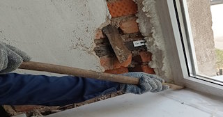 Демонтаж оконных откосов по выгодной цене от 529 руб. в Лангепасе - Сварной-Лнг